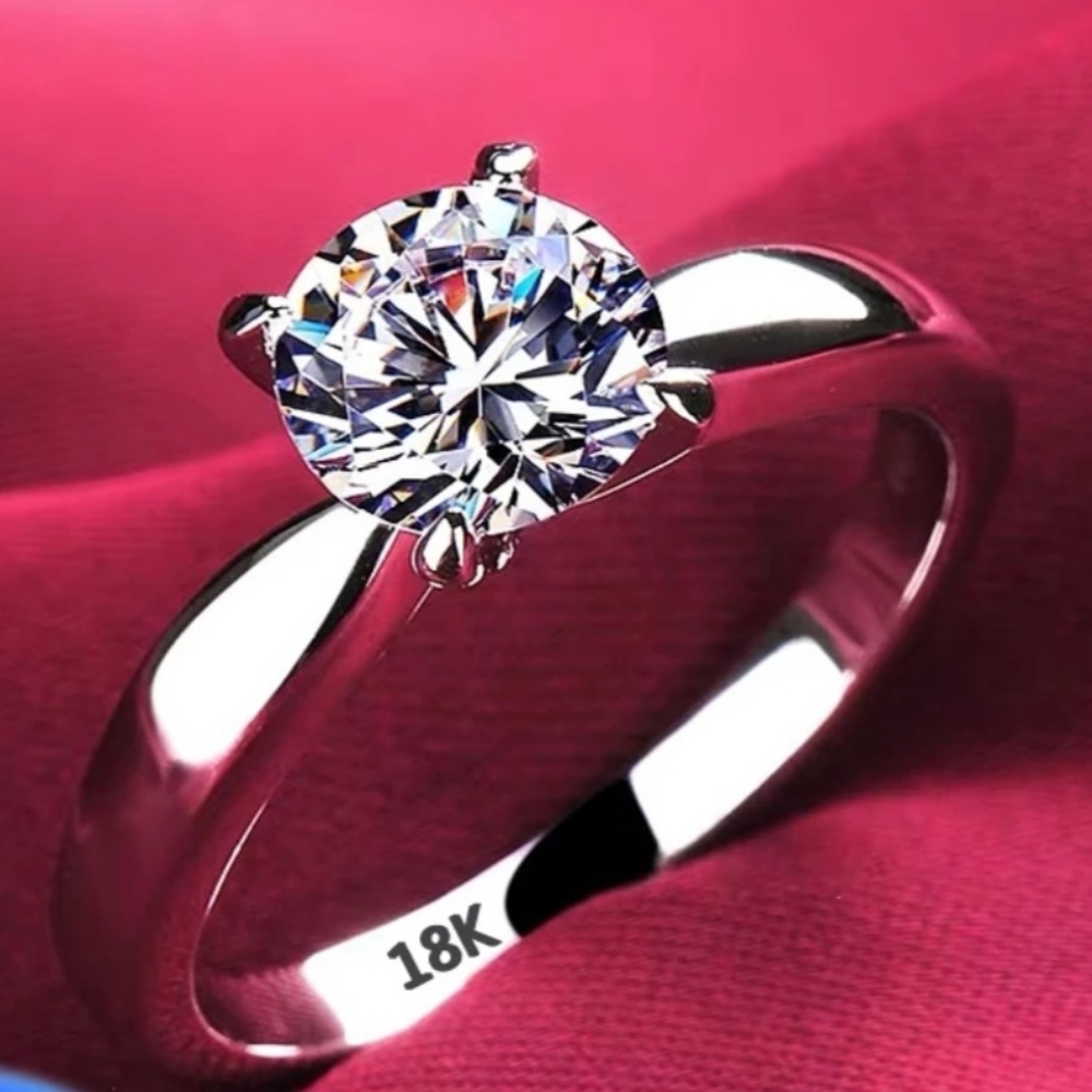 18K white gold size 9 engagement ring 2 carat